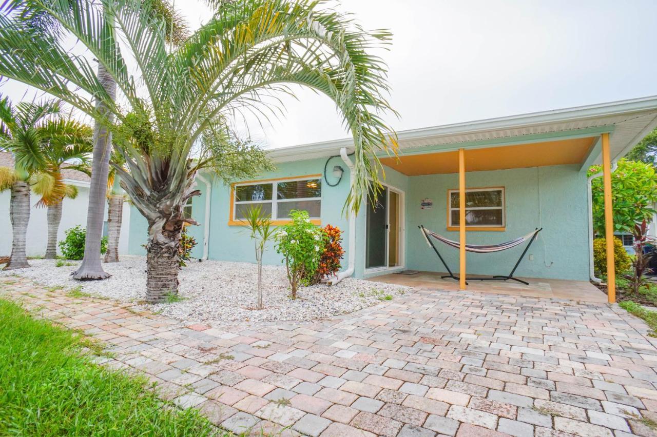 Villa Beach House! Clearwater Beach Exterior foto